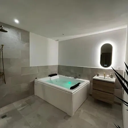 Suite Canne Or Bommes Exterior photo