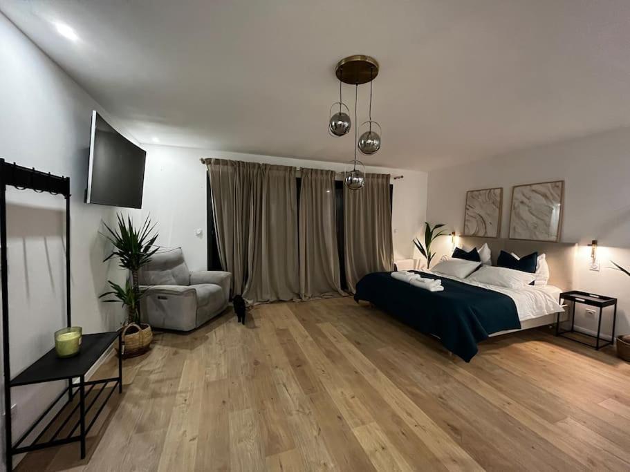 Chalet Canne Or Bommes